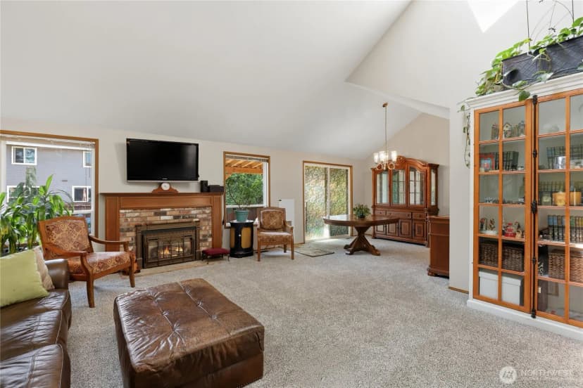 Property photo for 1407 289th Place, Federal Way photo 6