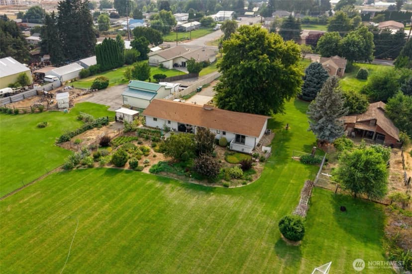 Property photo for 113 N Nile Avenue, East Wenatchee photo 32