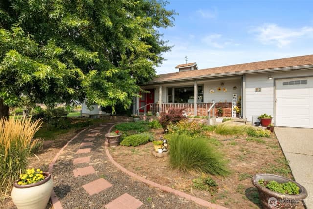 Property photo for 113 N Nile Avenue, East Wenatchee