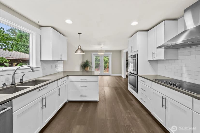 Property photo for 7815 W. Tapps Hwy E, Bonney Lake photo 7