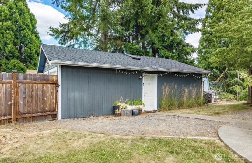 Property photo for 7815 W. Tapps Hwy E, Bonney Lake photo 35