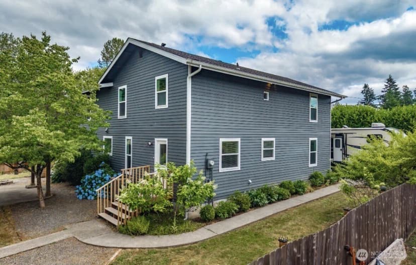 Property photo for 7815 W. Tapps Hwy E, Bonney Lake photo 34