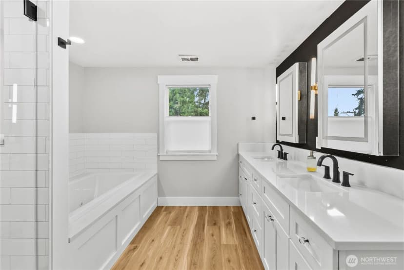 Property photo for 7815 W. Tapps Hwy E, Bonney Lake photo 22