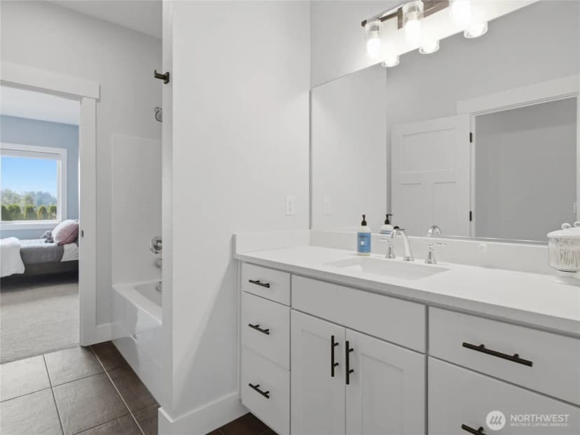 Property photo for 162 Mountain Crest Lane, Eatonville photo 28