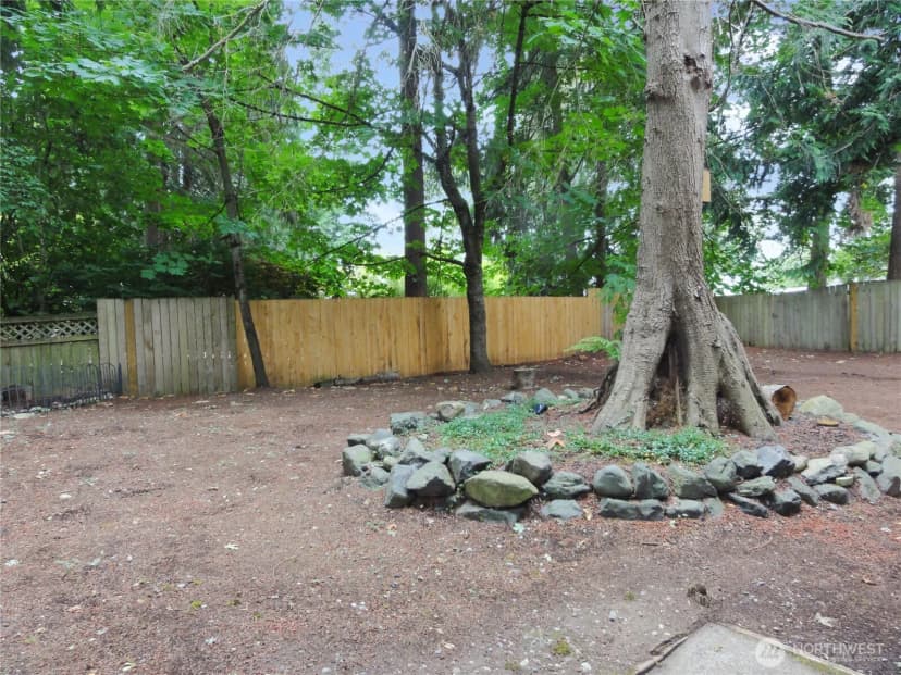 Property photo for 21627 Se 271st Street, Maple Valley photo 24