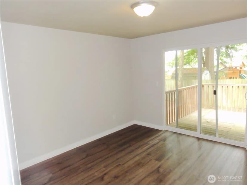 Property photo for 21627 Se 271st Street, Maple Valley photo 14