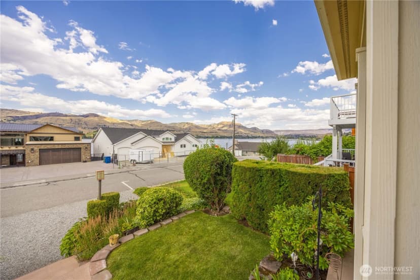 Property photo for 2109 W Terrace Avenue, Chelan photo 5