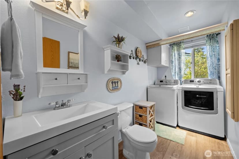 Property photo for 2711 148th Street Sw, Lynnwood photo 16
