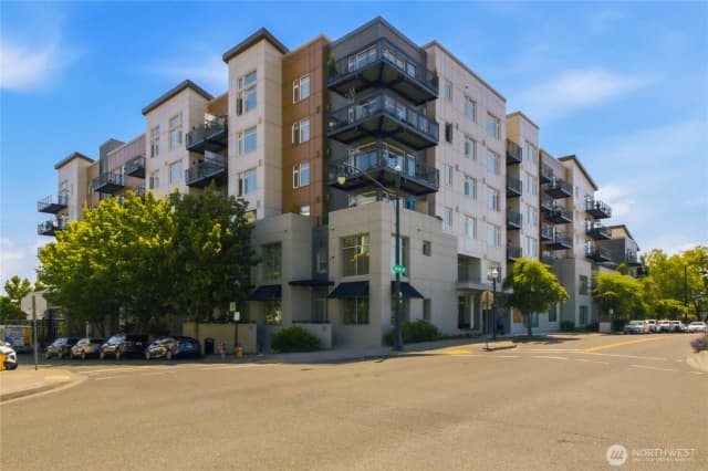 Property photo for 15100 6th Avenue Sw #310, Burien