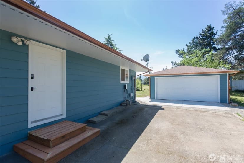 Property photo for 11 Stone Road, Sequim photo 22