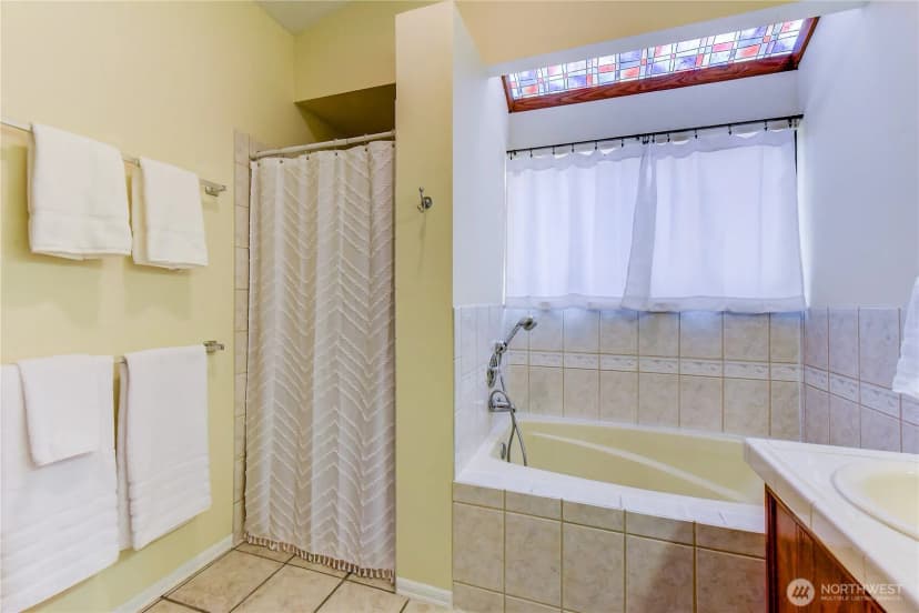 Property photo for 1125 S 23rd, Renton photo 8