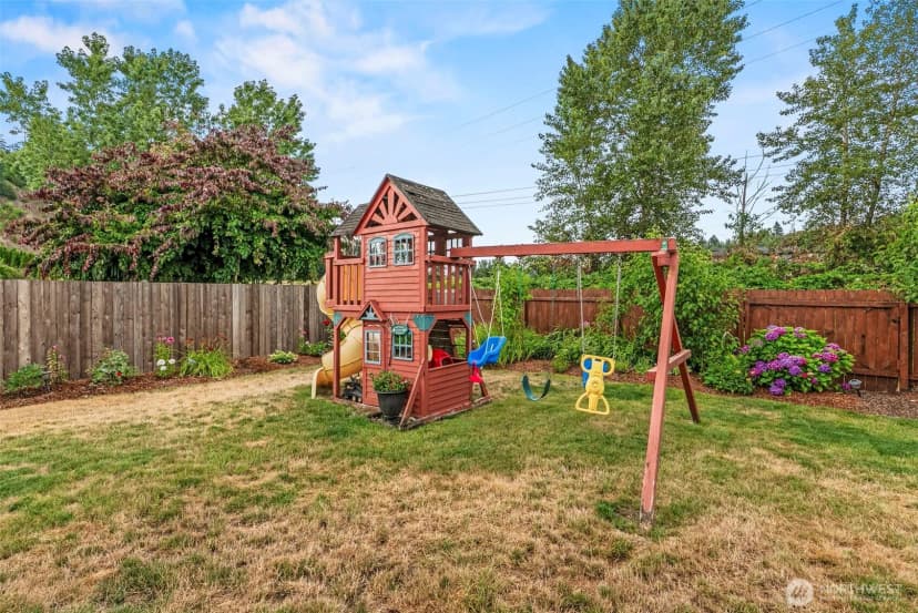 Property photo for 63 Chickadee Drive, Kelso photo 29