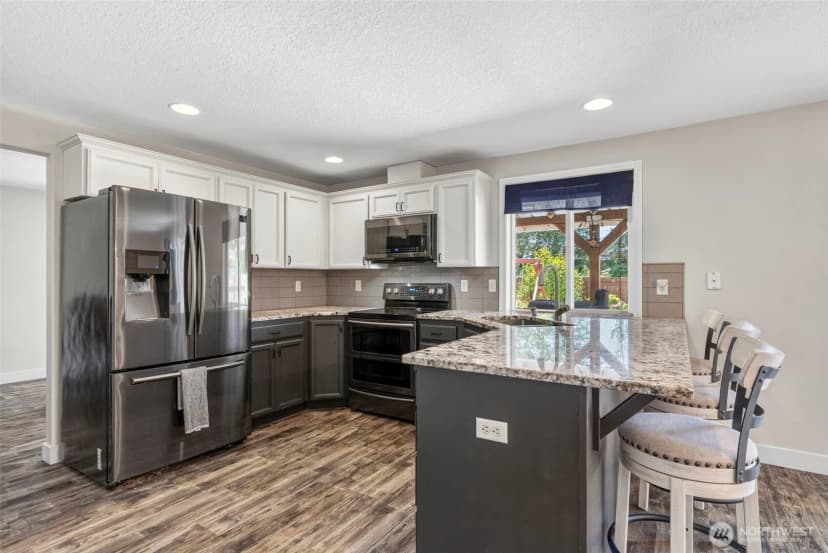 Property photo for 63 Chickadee Drive, Kelso photo 9
