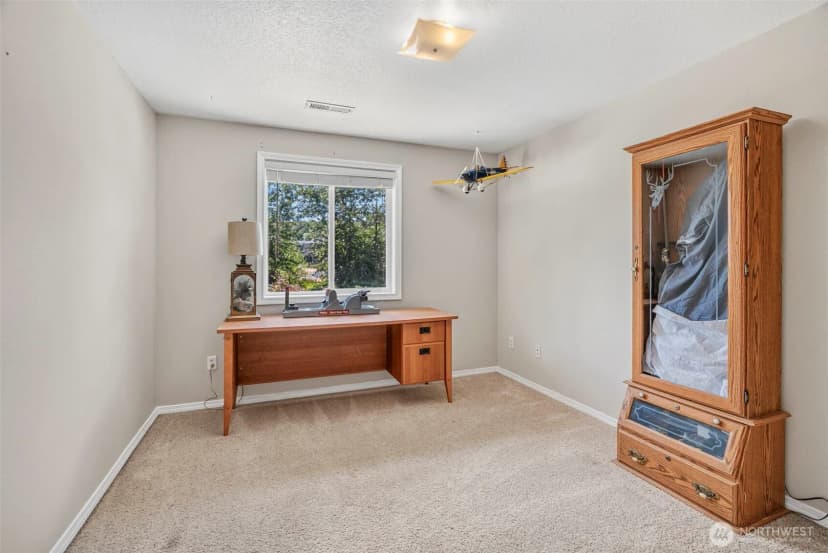 Property photo for 63 Chickadee Drive, Kelso photo 18