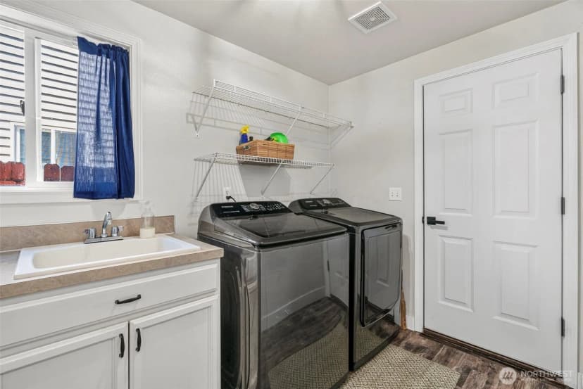 Property photo for 63 Chickadee Drive, Kelso photo 14