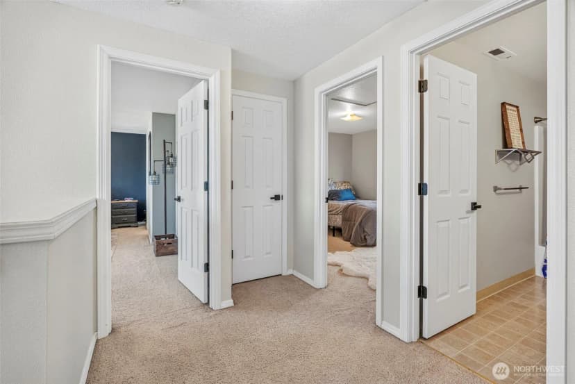 Property photo for 63 Chickadee Drive, Kelso photo 16
