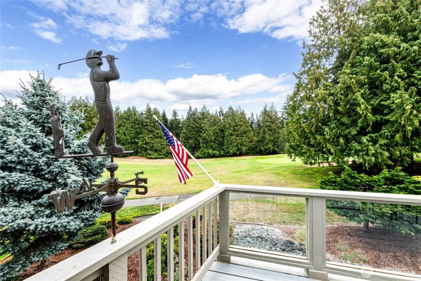 Property photo for 105 14th Court, Sequim photo 38