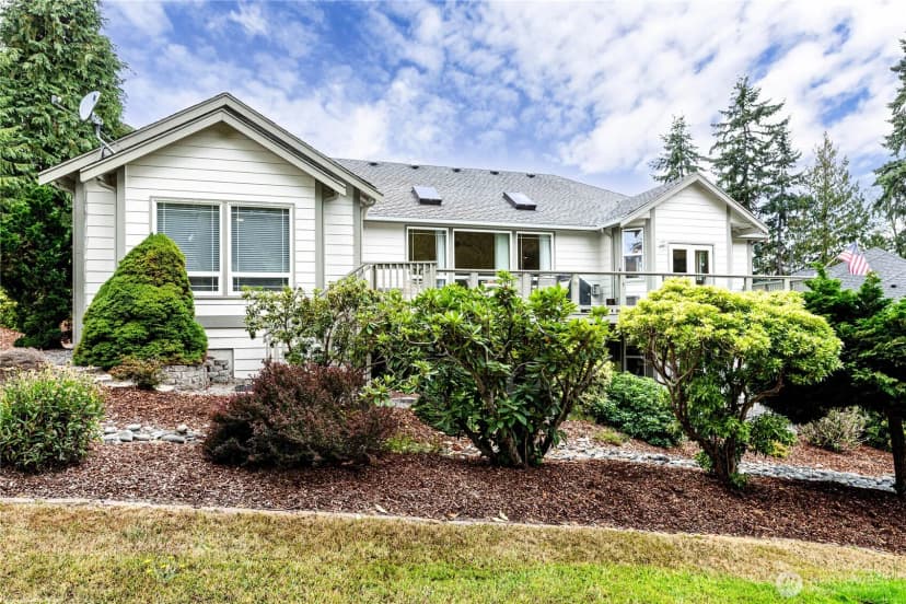 Property photo for 105 14th Court, Sequim photo 39
