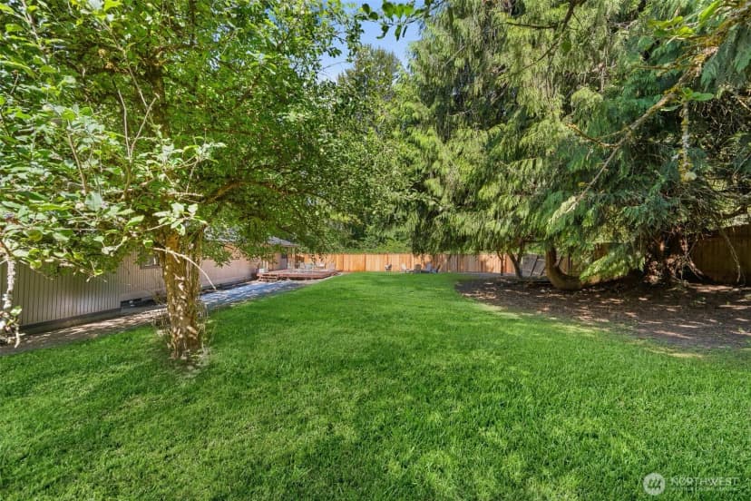 Property photo for 8655 Ne 170th Street, Kenmore photo 27