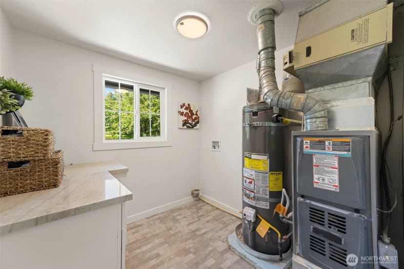 Property photo for 8655 Ne 170th Street, Kenmore photo 22