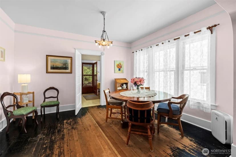 Property photo for 2706 S Judkins Street, Seattle photo 6