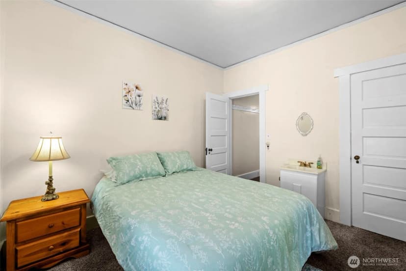 Property photo for 2706 S Judkins Street, Seattle photo 10