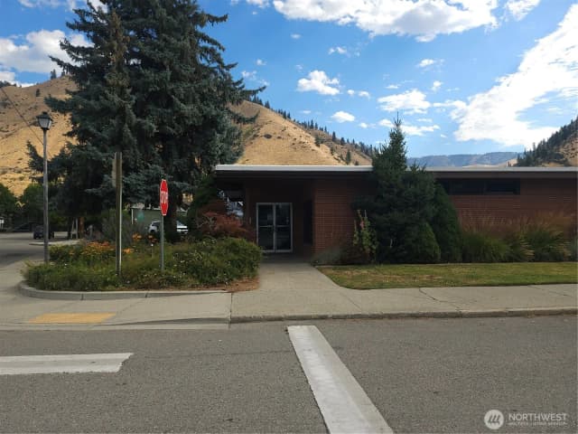 Property photo for 300 Woodring Street, Cashmere