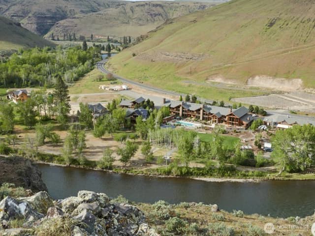 Property photo for 14694 State Route 821 #10-f3, Ellensburg photo 2