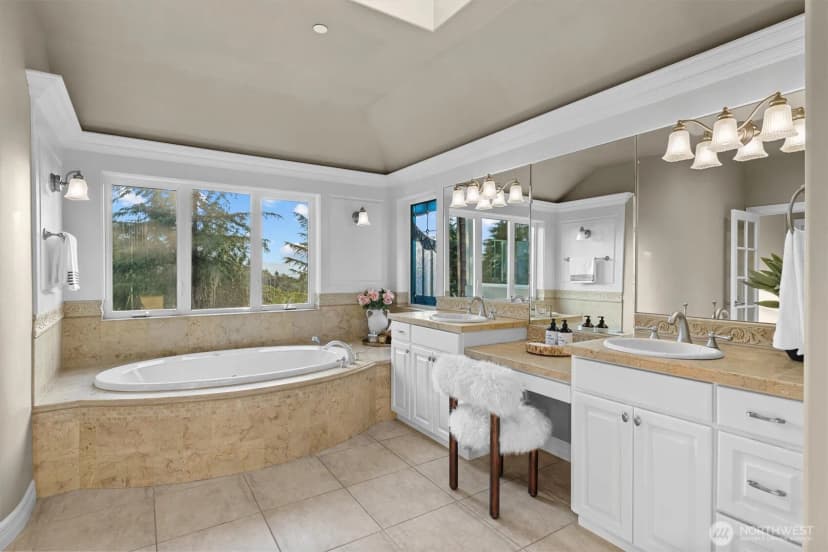 Property photo for 14716 Se 83rd Place, Newcastle photo 20