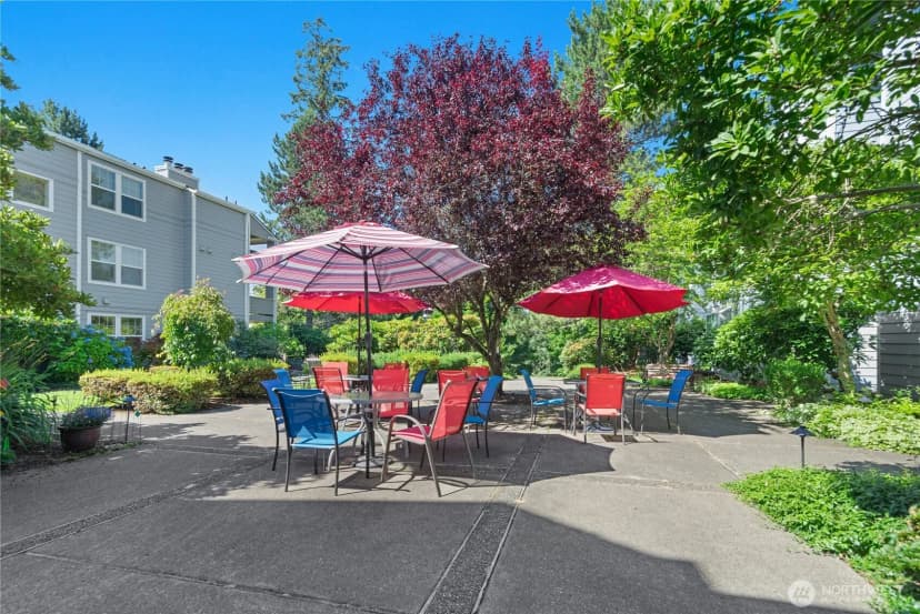 Property photo for 4081 224th Lane Se #306, Issaquah photo 35
