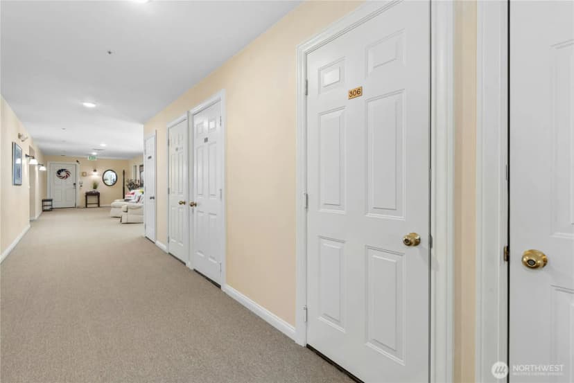Property photo for 4081 224th Lane Se #306, Issaquah photo 29