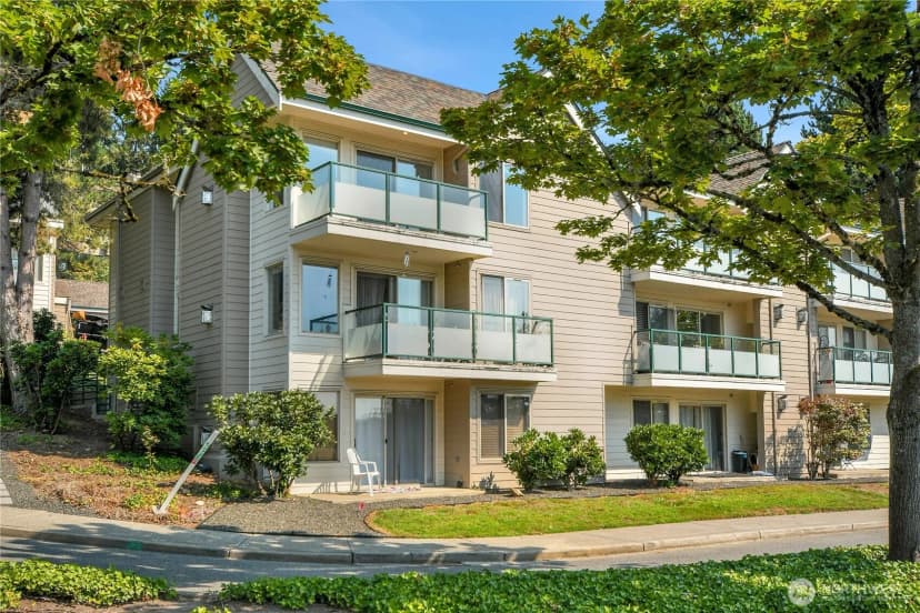 Property photo for 15330 Sunwood Boulevard #e304, Tukwila photo 37