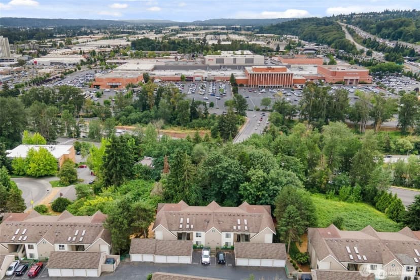 Property photo for 15330 Sunwood Boulevard #e304, Tukwila photo 39