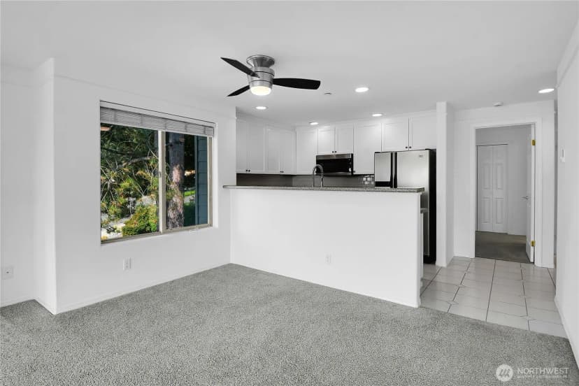 Property photo for 15330 Sunwood Boulevard #e304, Tukwila photo 12