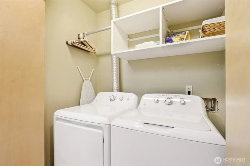 Property photo for 4923 39th Avenue S, Seattle photo 28