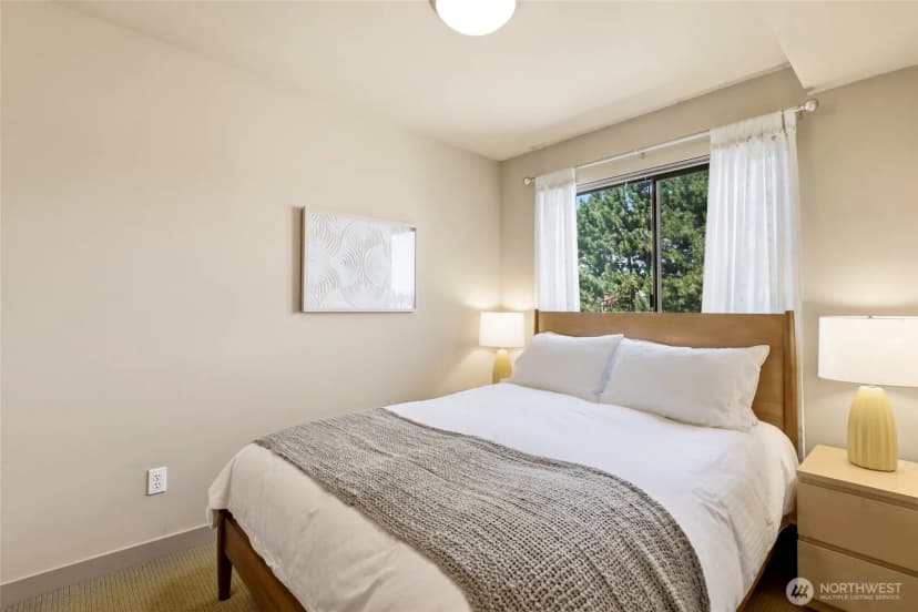 Property photo for 4923 39th Avenue S, Seattle photo 19