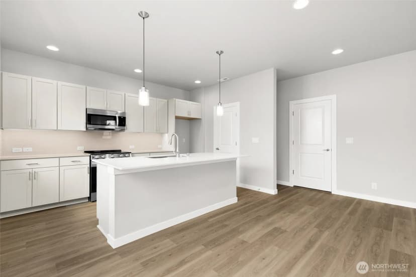 Property photo for 12611 Se 256th Place #17, Kent photo 16