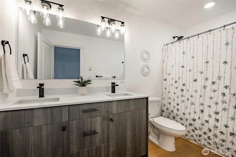 Property photo for 3011 Cedar View Way, Blaine photo 18