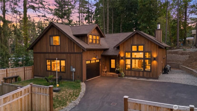 Property photo for 7513 182nd Ave E, Bonney Lake