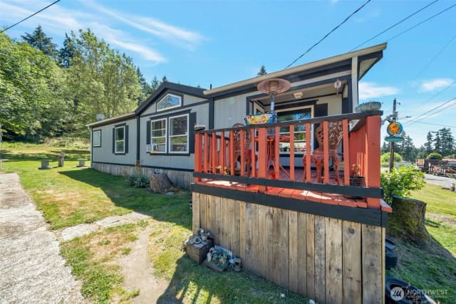 Property photo for 15503 Cedar Park Road Se #20, Olalla photo 2