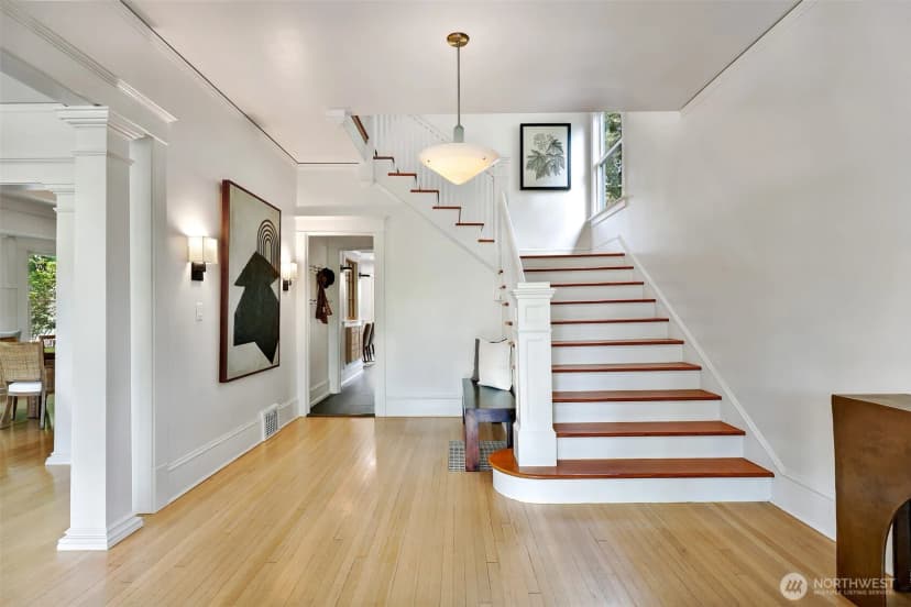 Property photo for 2202 N 41st Street, Seattle photo 9