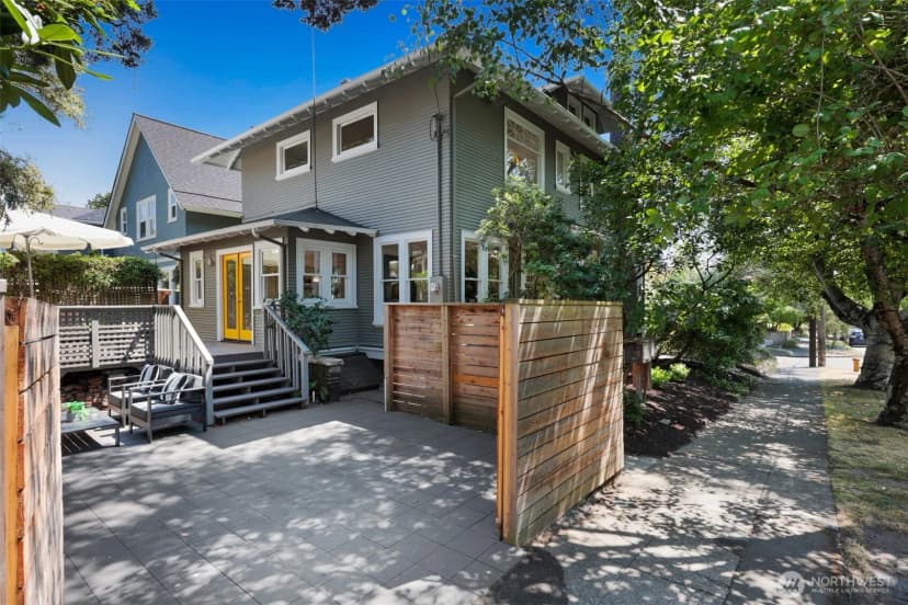 Property photo for 2202 N 41st Street, Seattle photo 37