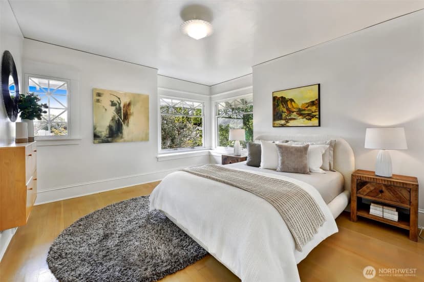 Property photo for 2202 N 41st Street, Seattle photo 24