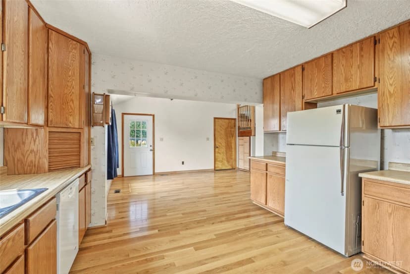 Property photo for 2631 48th Avenue, Longview photo 6
