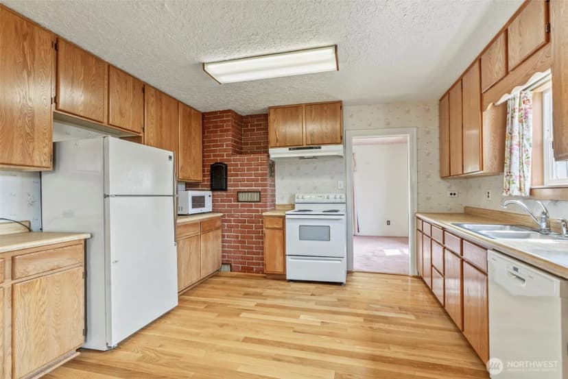 Property photo for 2631 48th Avenue, Longview photo 8