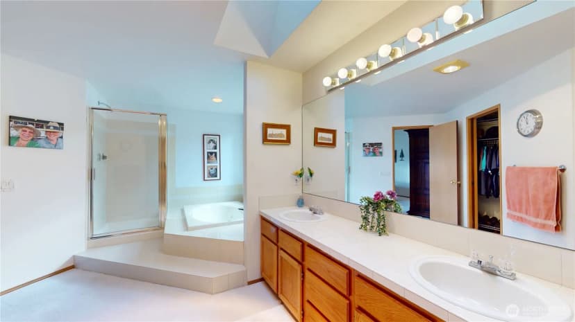Property photo for 1704 Field Place Ne, Renton photo 25