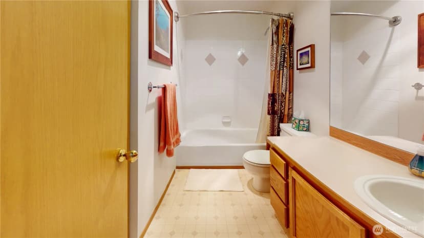 Property photo for 1704 Field Place Ne, Renton photo 29