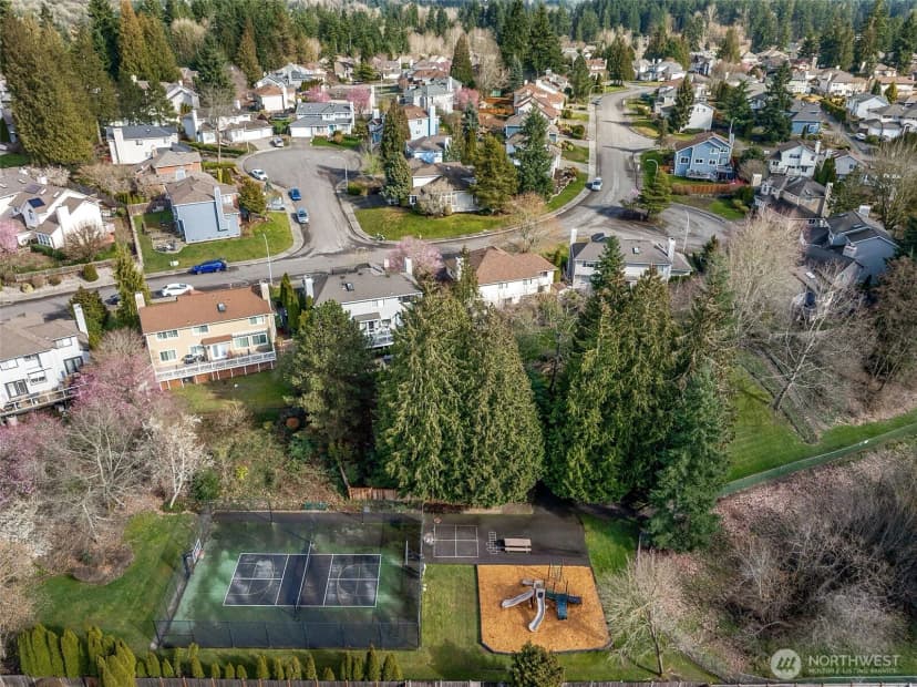 Property photo for 1704 Field Place Ne, Renton photo 37