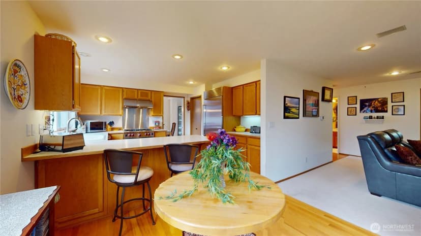 Property photo for 1704 Field Place Ne, Renton photo 13