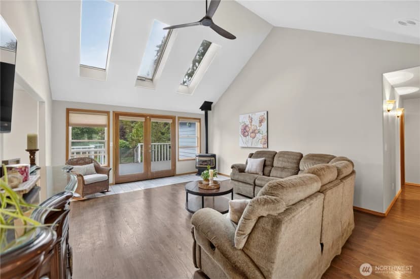 Property photo for 97 Arcadia Drive, Port Townsend photo 6